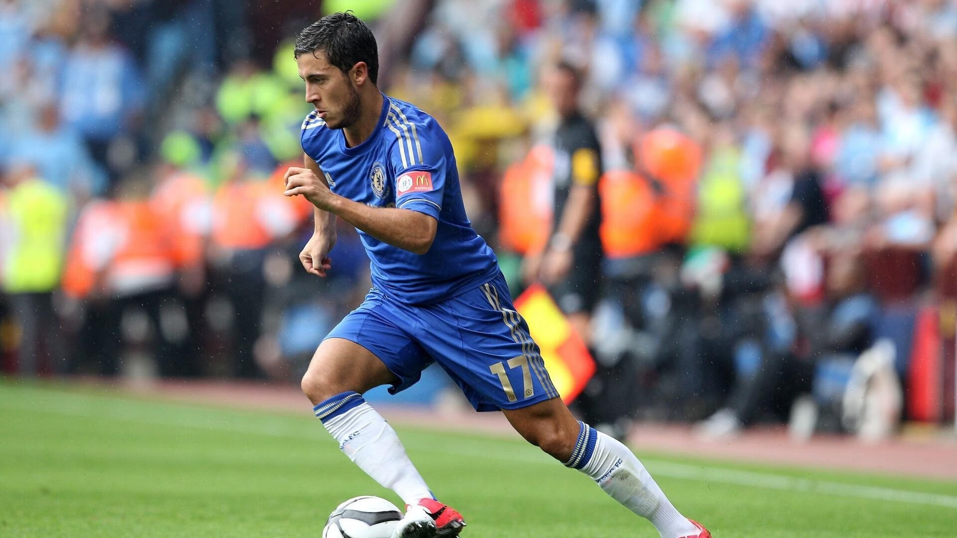皇冠体育-梅西vs萨拉赫巅峰对决！40分钟激战切尔西，领先难保悬念迭起